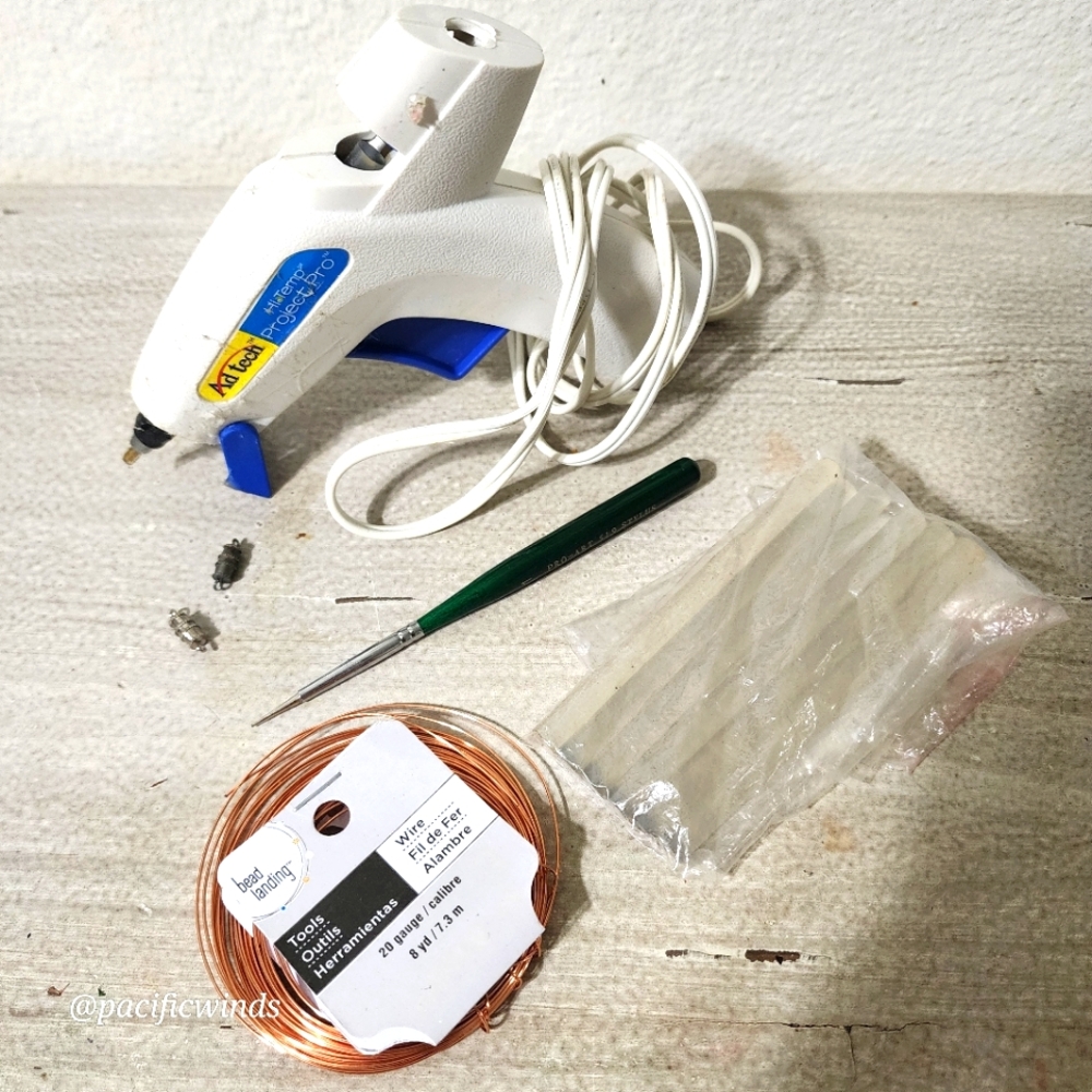 100+ PIECE JEWELRY MAKING SUPPLIES.  ☆ - Picture 4 of 8